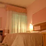 Linda * Sorrento